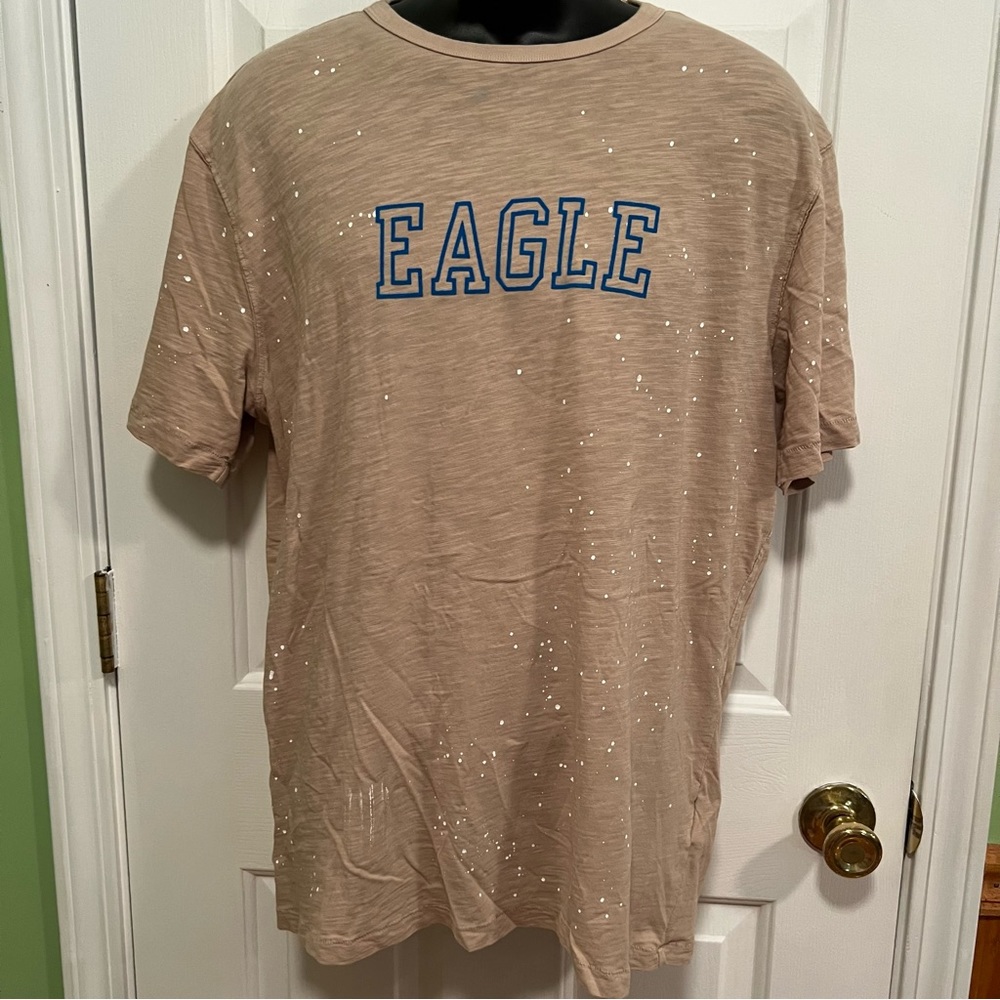 NWOT Men’s AE Tee